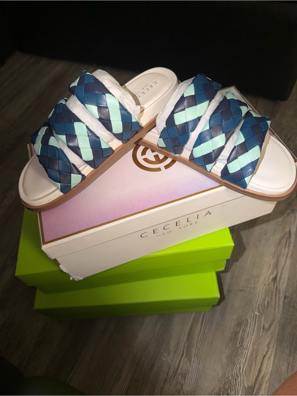 CECELIA NEW YORK Navy and Mint Braided Slide sandals. Size 6